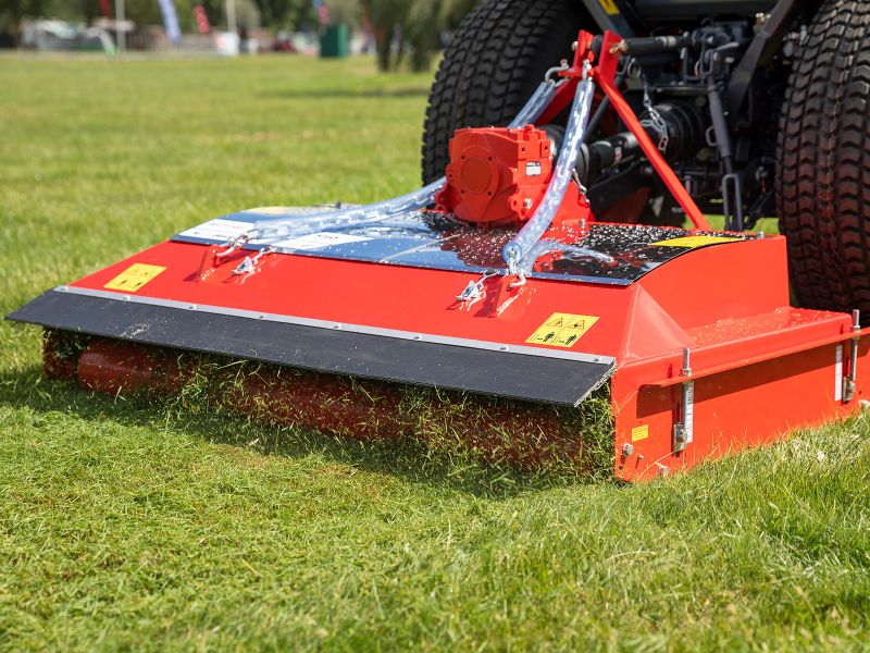 Trimax Striker